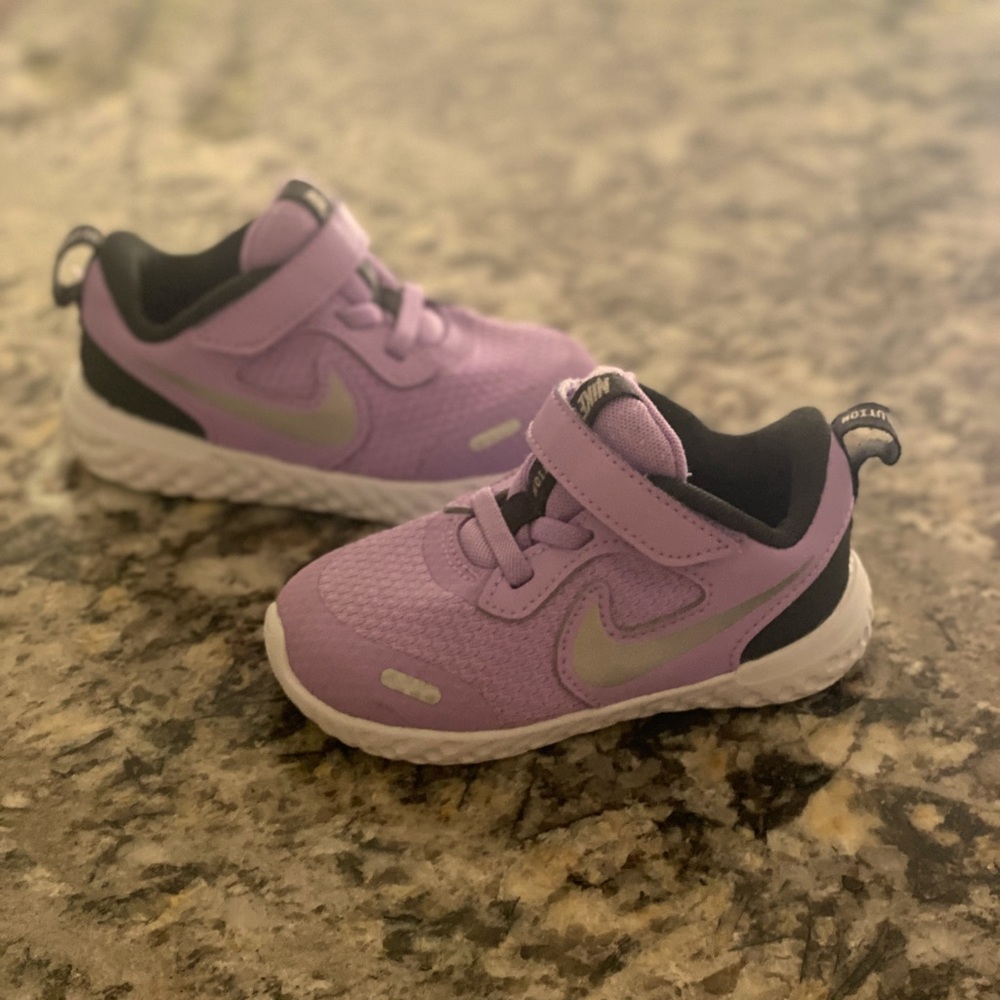 nike toddler shoes